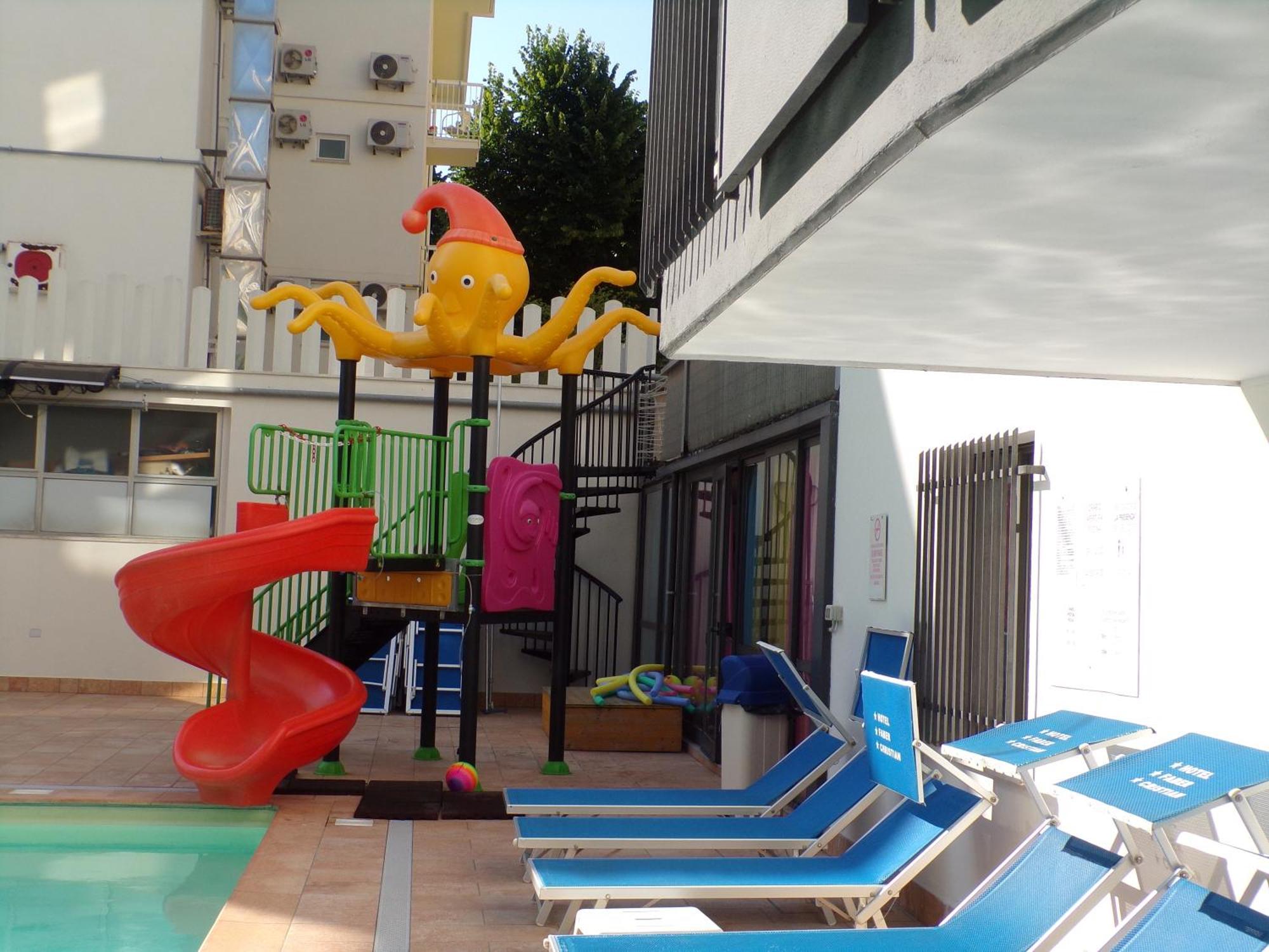 Hotel 2000 Ρίμινι Εξωτερικό φωτογραφία